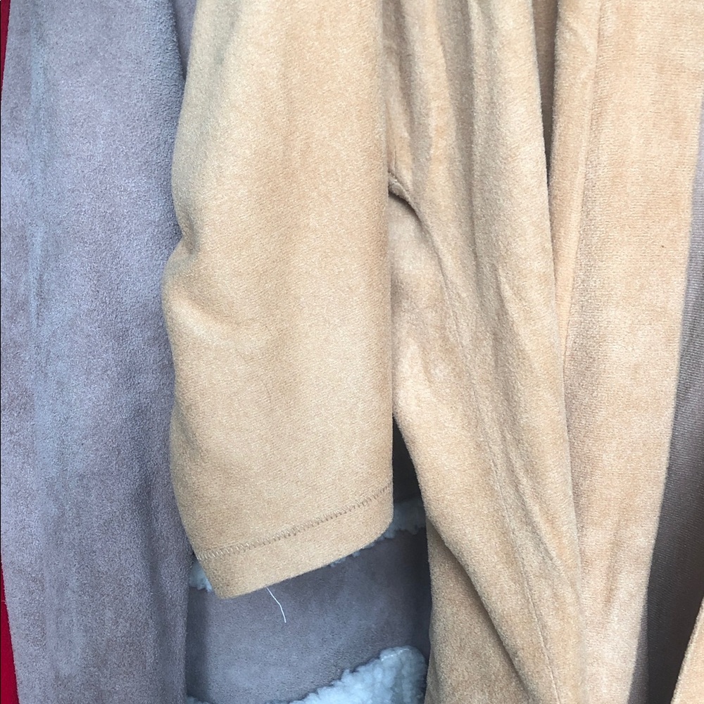 Vintage Felt Robe - Picture 6 of 8